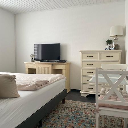 Einliegerwohnung In Taunusstein Bleidenstadt Екстер'єр фото
